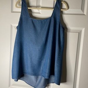Chambray Sleeveless blouse